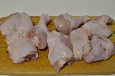 Классический чахохбили из курицы по грузински на сковороде